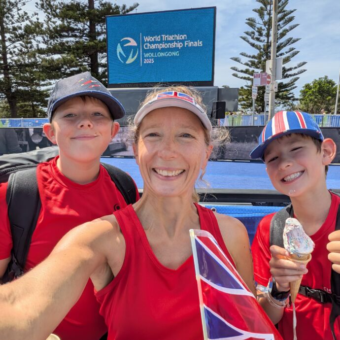 Lucy Scott CHi Tri member representing GB Triathlete with her boys
